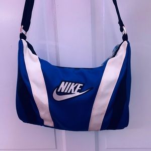 Retro Nike Over-Shoulder Bag